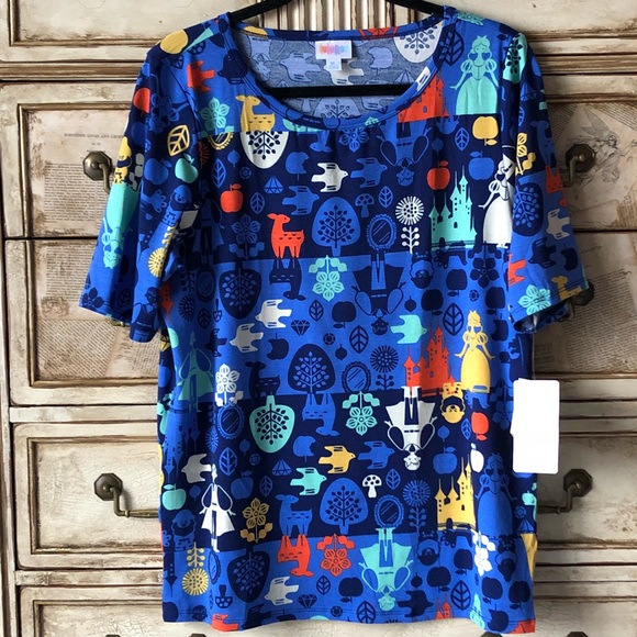LuLaRoe Tops - PRINCESS! LuLaRoe Disney Gigi Fitted Top